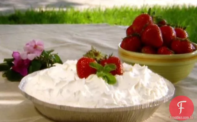 Torta de morango e creme