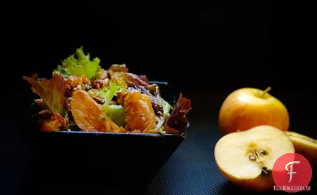 Salada De Maçã E Amêndoa Temperada