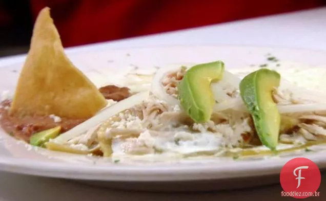 Chilaquiles em molho verde