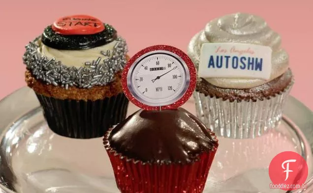 Abóbora Spice Cupcakes com manteiga marrom Buttercream