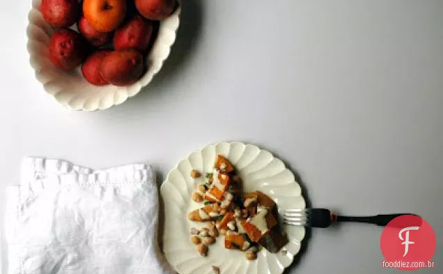 Salada Quente De Butternut E Grão De Bico Com Tahini