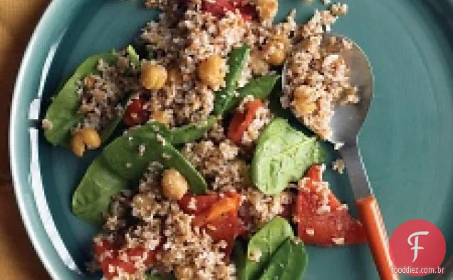 Bulgur Com Pimentas Vermelhas Assadas, Grão De Bico E Espinafre