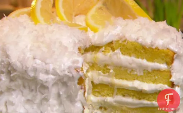 Bolo de coalhada de coco e limão