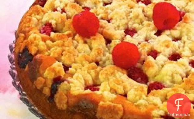Bolo De Migalhas De Creme Azedo Com Framboesa