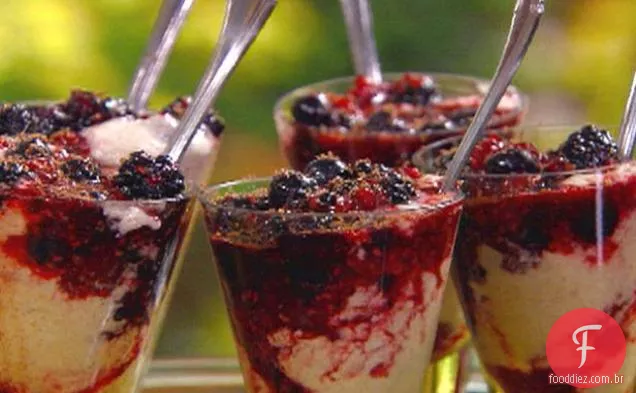 Fruta e canela Semifreddo