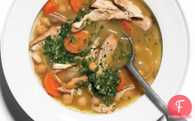Sopa De Frango E Grão De Bico