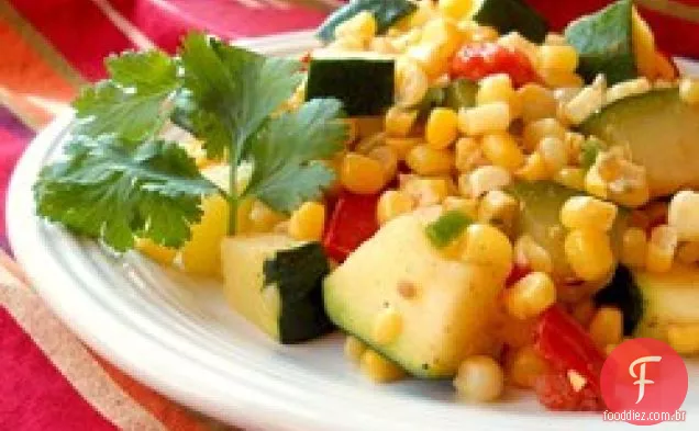 Calabacitas con Elote (abobrinha com milho)