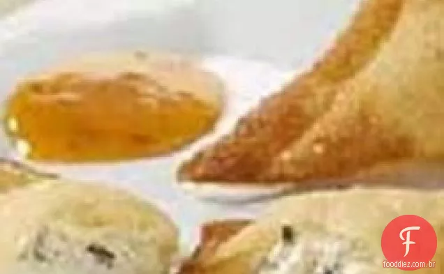 Caranguejo Rangoon Puffs