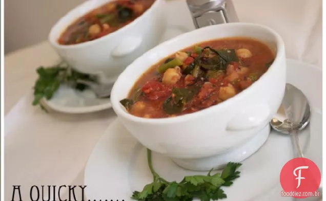 Fumegante E Rápida Sopa Vegetariana