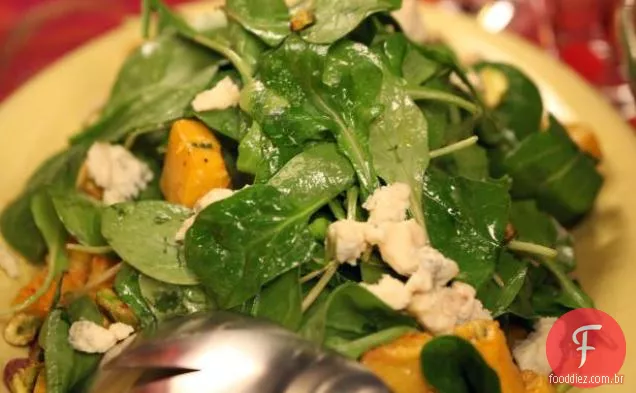 Abóbora assada com pistache e Gorgonzola