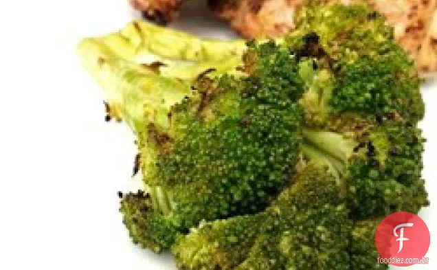 Brócolis grelhado-meus filhos imploram por brócolis