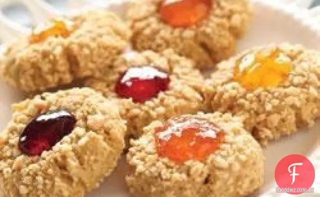 Manteiga de amendoim e geléia picadas de biscoito