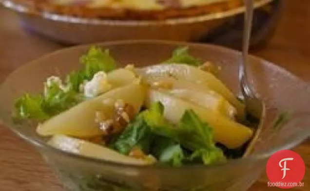 Salada com Prosciutto e peras caramelizadas e nozes