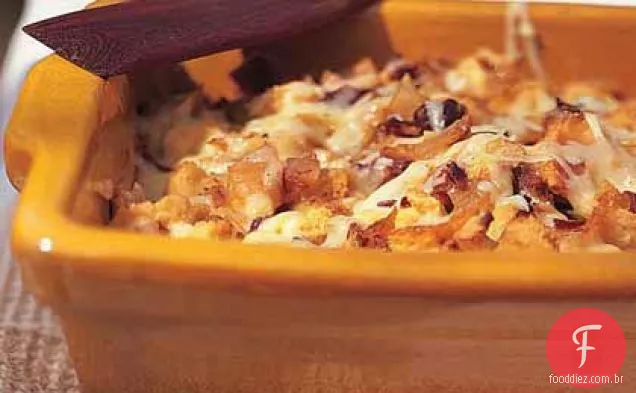 Estratos de cebola dourada com Gruyère e Prosciutto