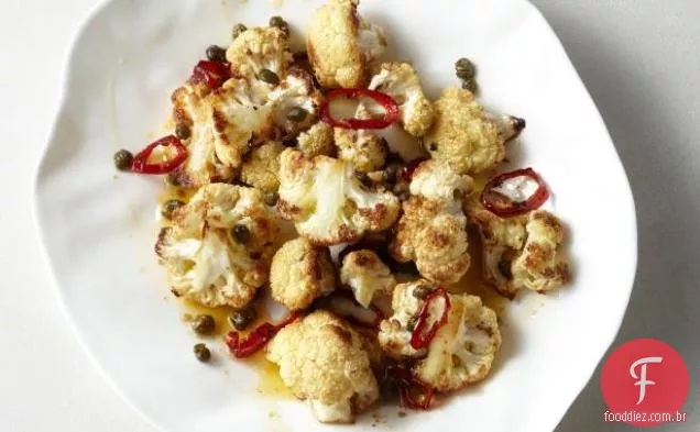 Couve-flor assada com alcaparras e Chile