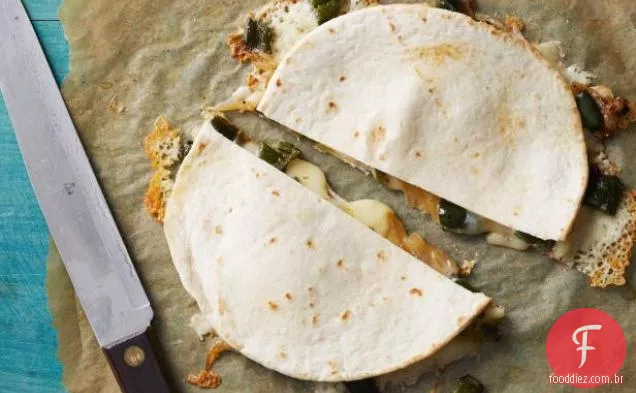 Quesadillas com Jack e Saute picante