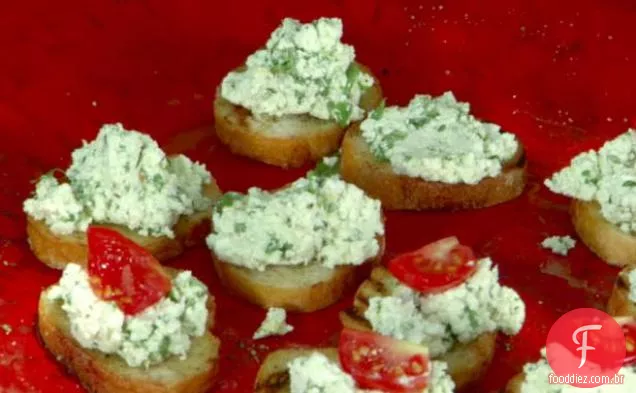 Pimenta preta-Bruschetta de queijo do Agricultor de manjericão com tomate