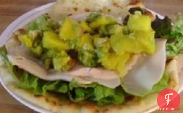 Barb's Curried Mango-Salada De Abacate