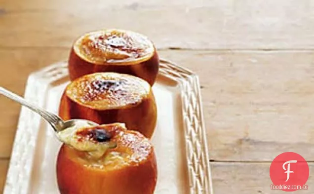 Pêssegos e creme Brûlée
