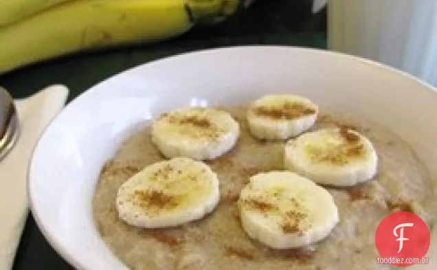 Aveia Doce Da Amêndoa Da Banana