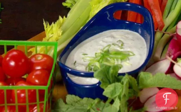 Salada vegetal crua e Dipper Azul Grande
