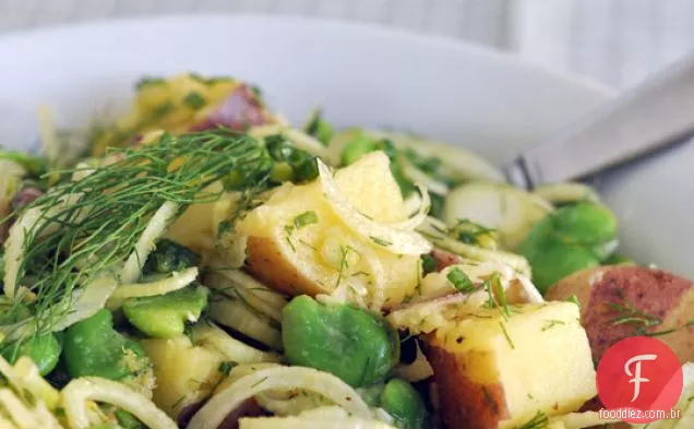 Salada De Batata Com Feijão Fava E Erva-Doce