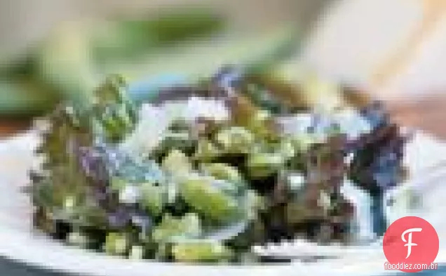 Salada De Feijão Fava E Pecorino