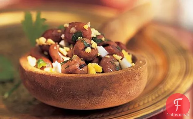 Salada de feijão Fool (ou Fül) Medammes Fava