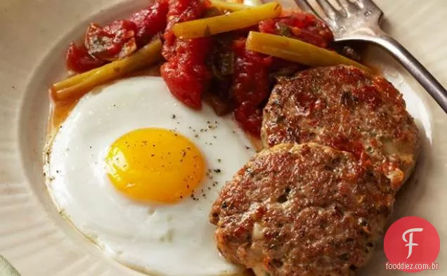Salsicha-Provolone Rissóis Com Ovos Fritos