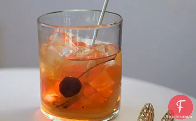 O Big Texan Bourbon-and-Grapefruit Cocktail