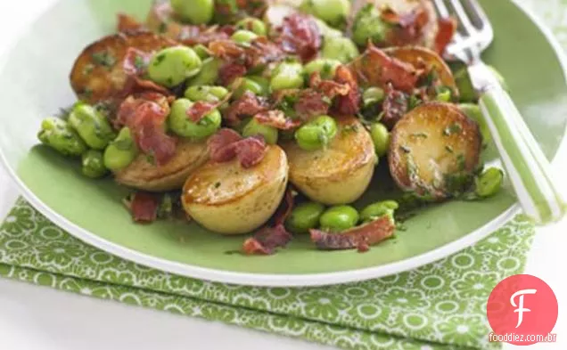 Batatas Novas Fritas Com Presunto De Parma E Favas