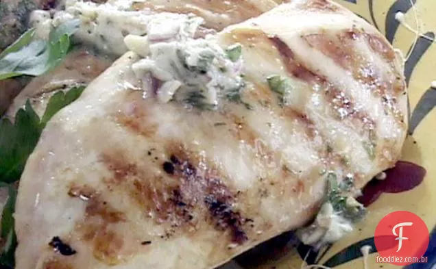 Peito De Frango Grelhado Com Coentro