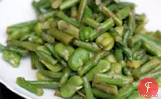 Jantar hoje à noite: Fava Bean, espargos e Salada De Feijão Verde