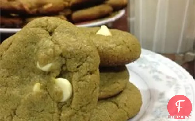 Matcha Chá Verde Chocolate Chip Cookies