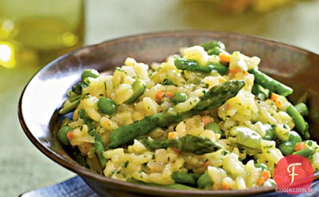 Risoto com vegetais de Primavera