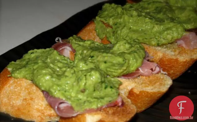 Favetta & Prosciutto Crostinis da Diva doméstica