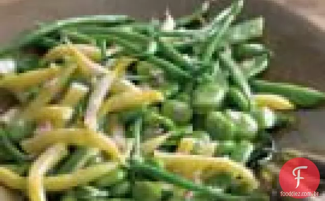 Salada Mista De Feijão De Jardim Com Chalotas