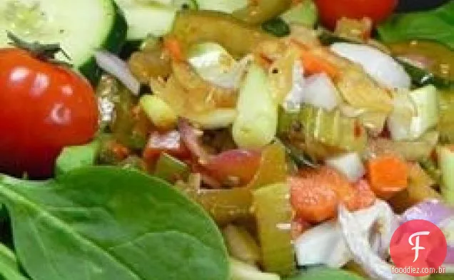 Salada Vegetariana Em Conserva