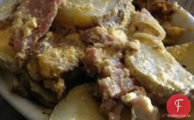 Batatas recortadas com presunto e Bacon
