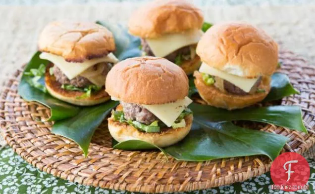 Sliders de carne e carne de porco moída