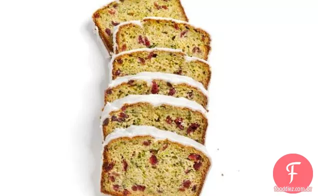 Pão de abobrinha com Cranberries secas e esmalte de baunilha