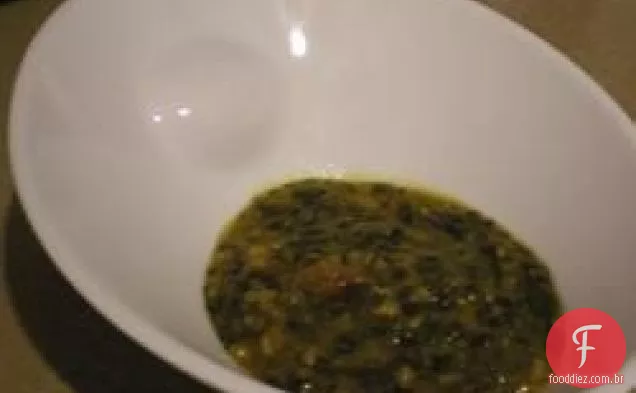 Moong Dal com espinafre