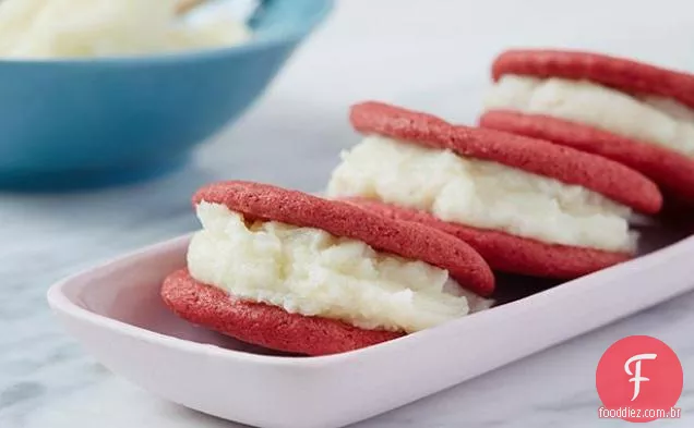 Biscoitos Sanduíche De Veludo Vermelho