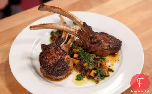 Costeletas de cordeiro grelhadas com Charmoula