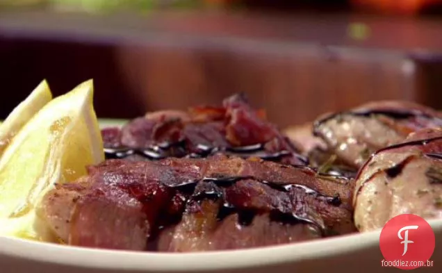 Prosciutto Envolto Alecrim Coxas De Frango