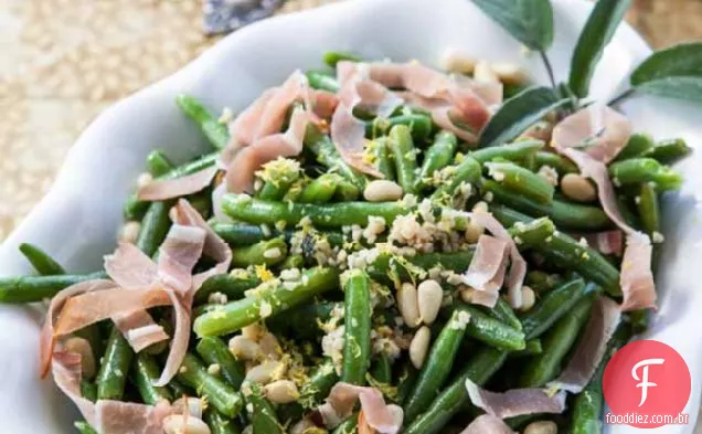 Feijão Verde Francês Com Prosciutto E Pinhões