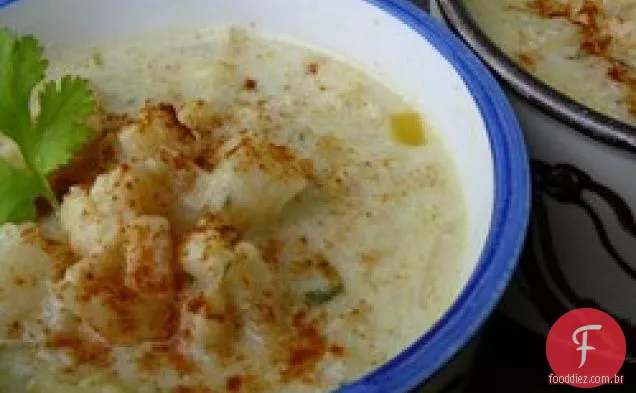 Couve-flor assada e sopa de alho-poró