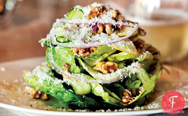Pequena salada de gema com vinagrete de limão