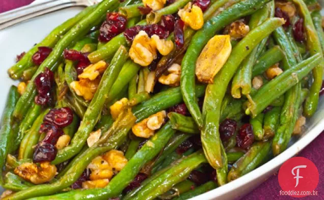 Feijão Verde Assado Com Cranberries E Nozes