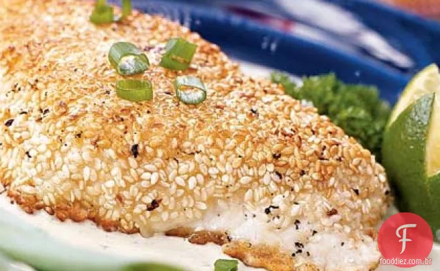 Alabote com crosta de gergelim com molho de Creme Poblano